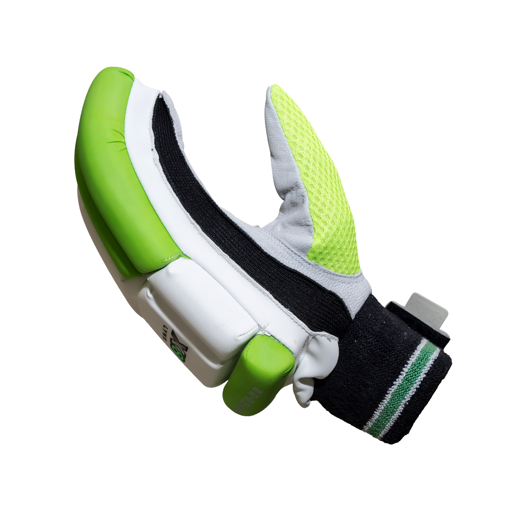 cricket gloves x8-3